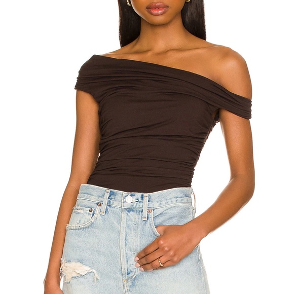 AGOLDE Hilma Twist Sleeve Bodysuit - Picture 1 of 5